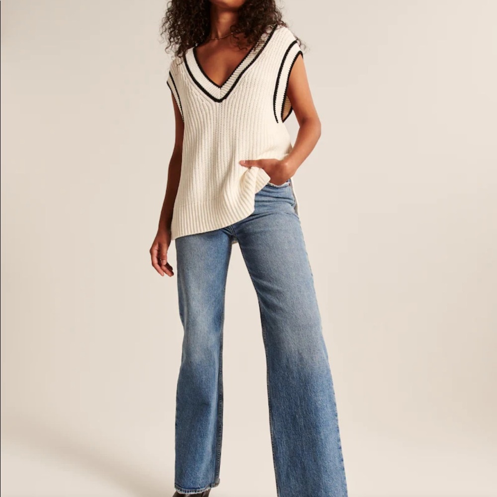 Oversized Sweater Vest